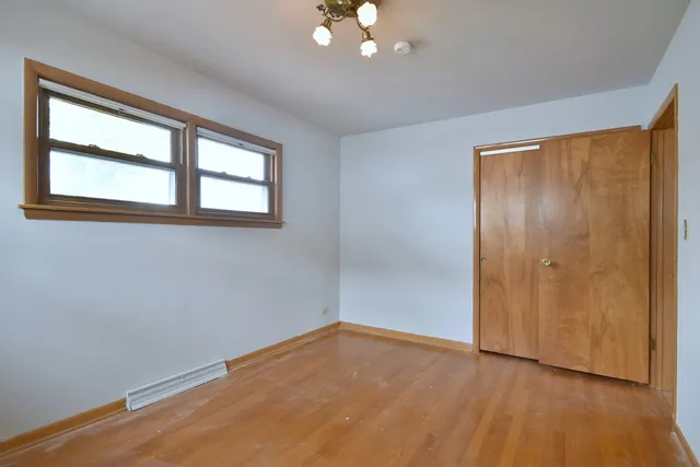 $3,695 | 8006 West Courtland Avenue, Norridge, IL 60706