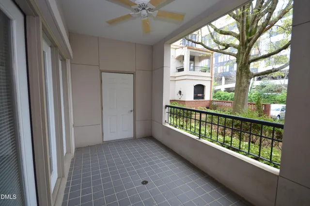 $2,050 | 236 East Davie Street, Raleigh, NC 27601