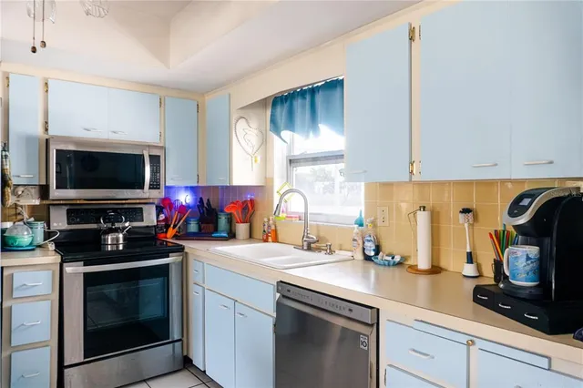 $577,000 | 3614 22nd Avenue West, Bradenton, FL 34205