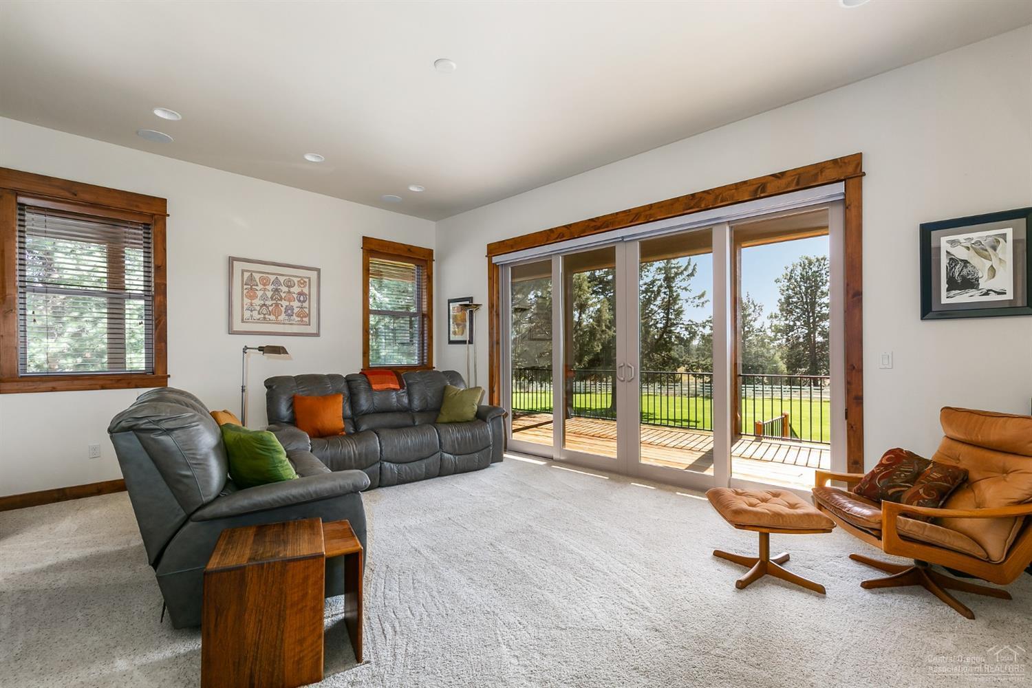 60705 Billadeau Road Bend, OR 97702 - Photo 14 of 25 Second Master Suite or Media Room with C
