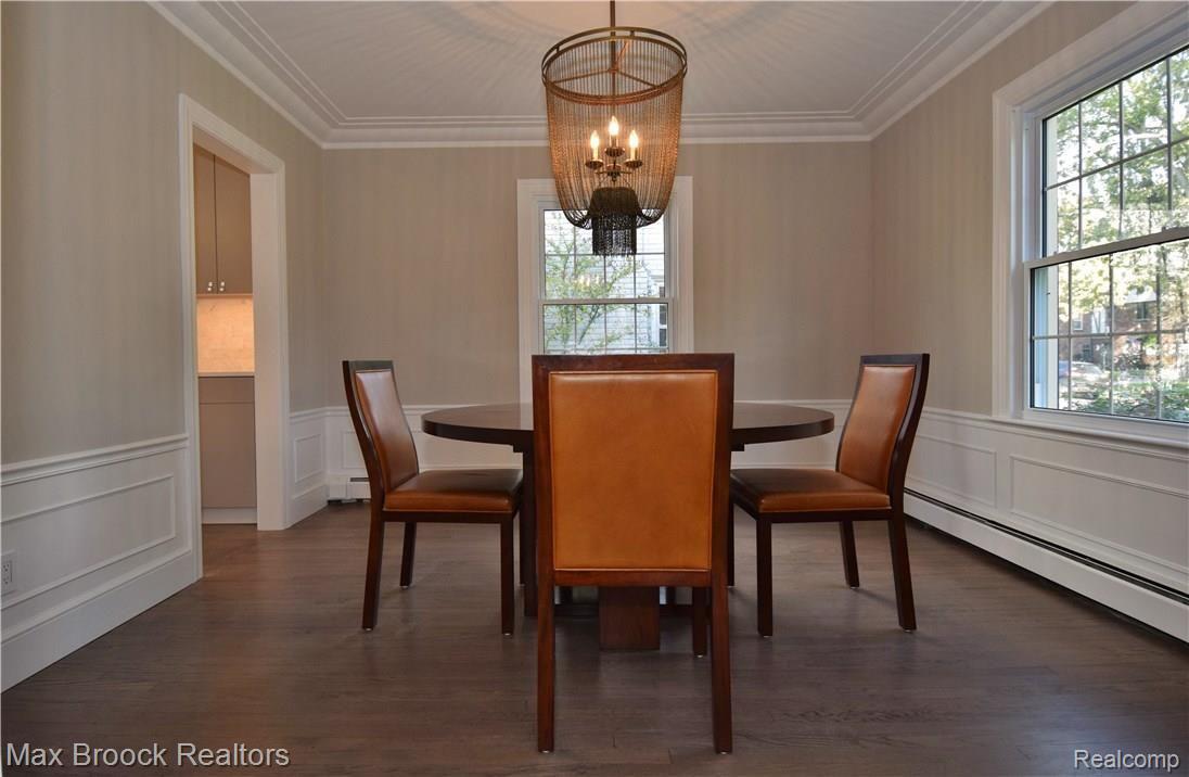 1491 Oxford Road Grosse Pointe, MI 48236 - Photo 9 of 46 formal dining .JPG