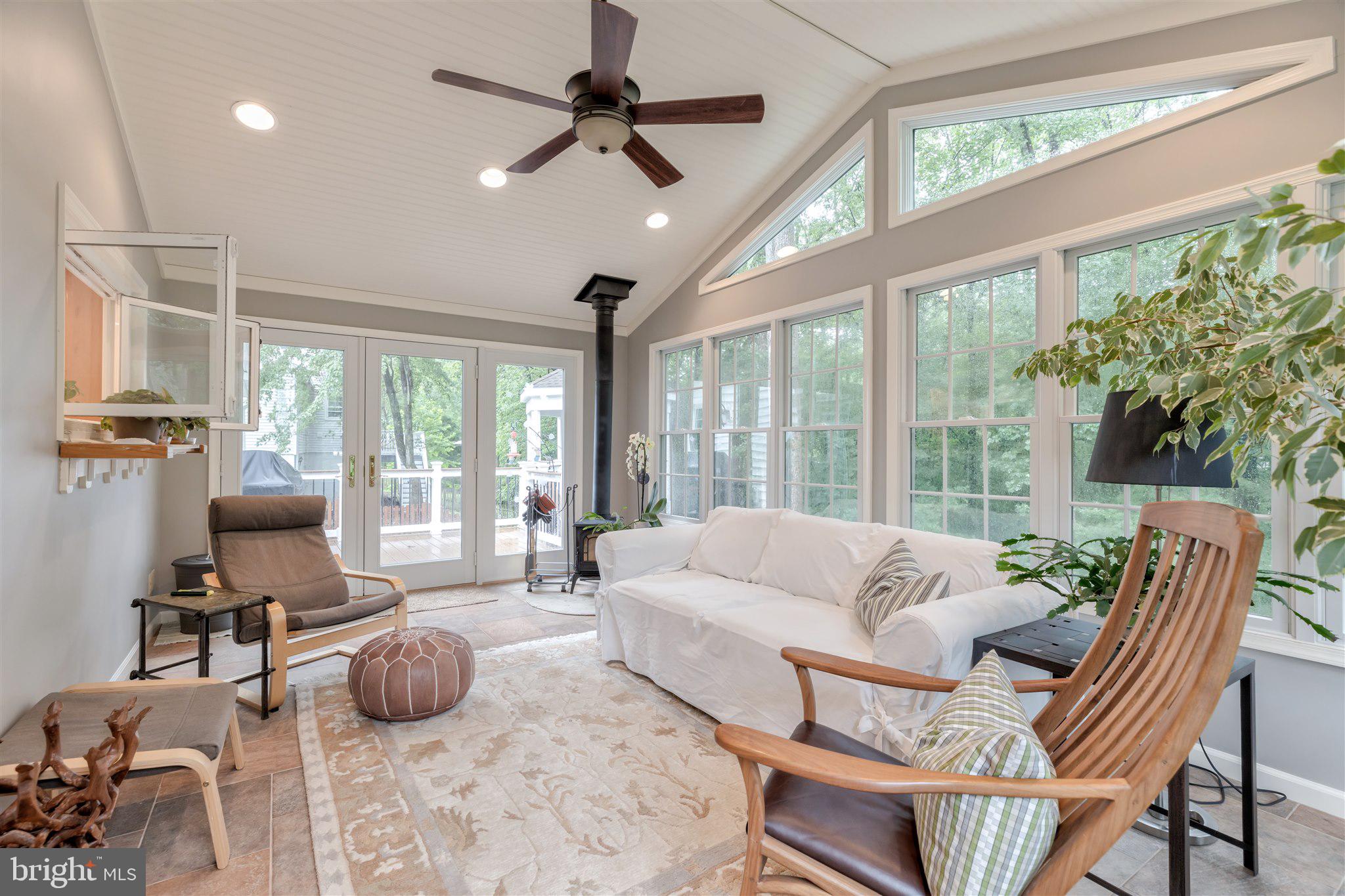 7913 Richfield Road Springfield, VA 22153 - Photo 16 of 72 Sunroom