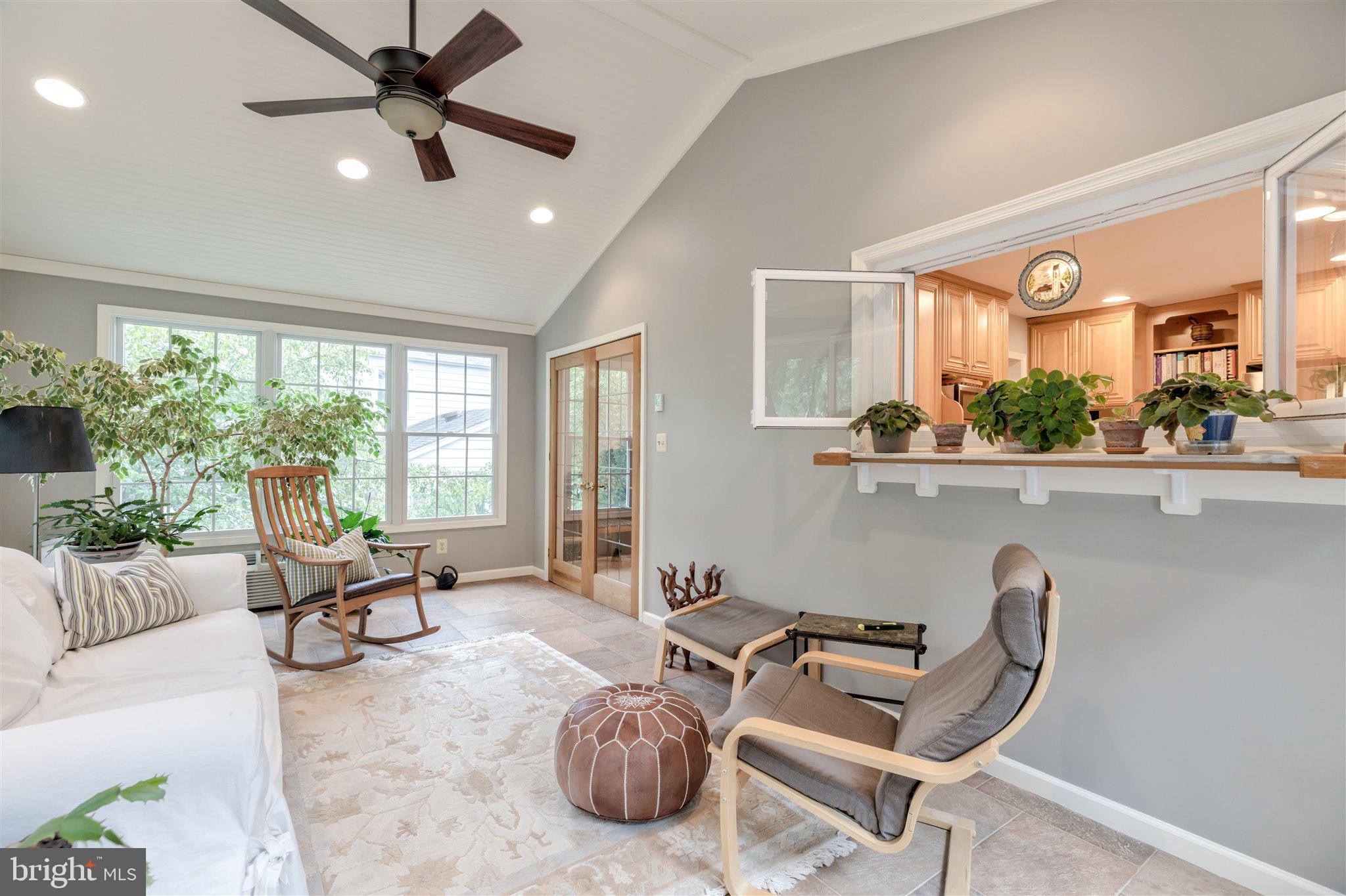 7913 Richfield Road Springfield, VA 22153 - Photo 18 of 72 Sunroom