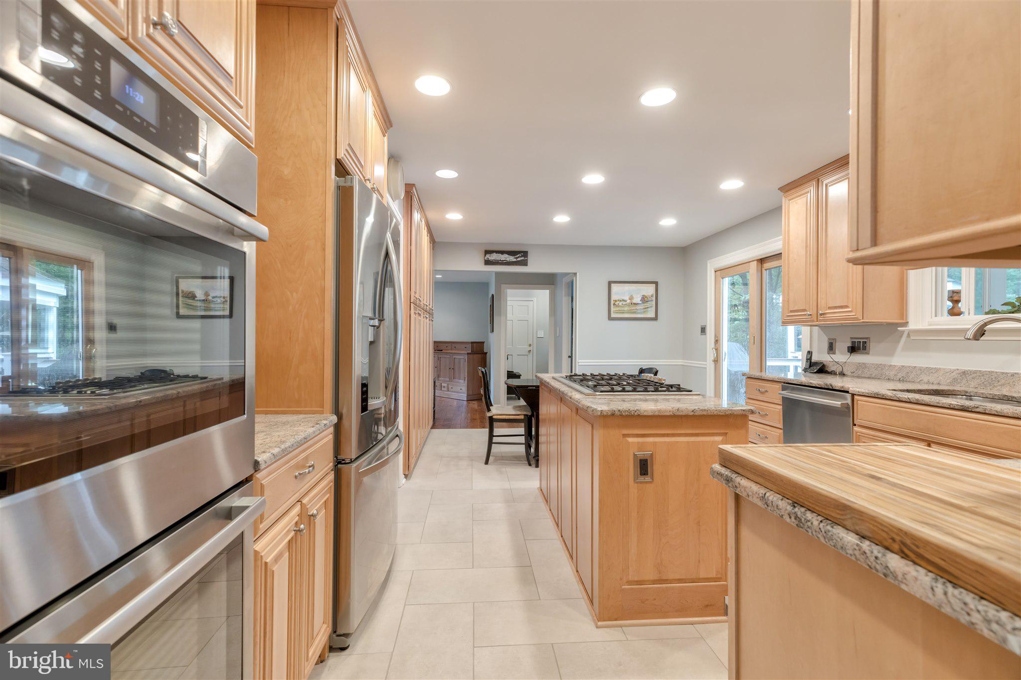 7913 Richfield Road Springfield, VA 22153 - Photo 27 of 72 Kitchen