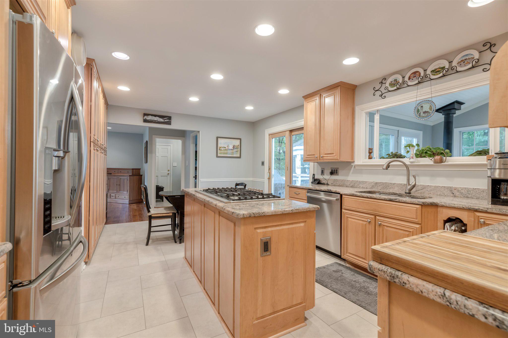 7913 Richfield Road Springfield, VA 22153 - Photo 28 of 72 Kitchen
