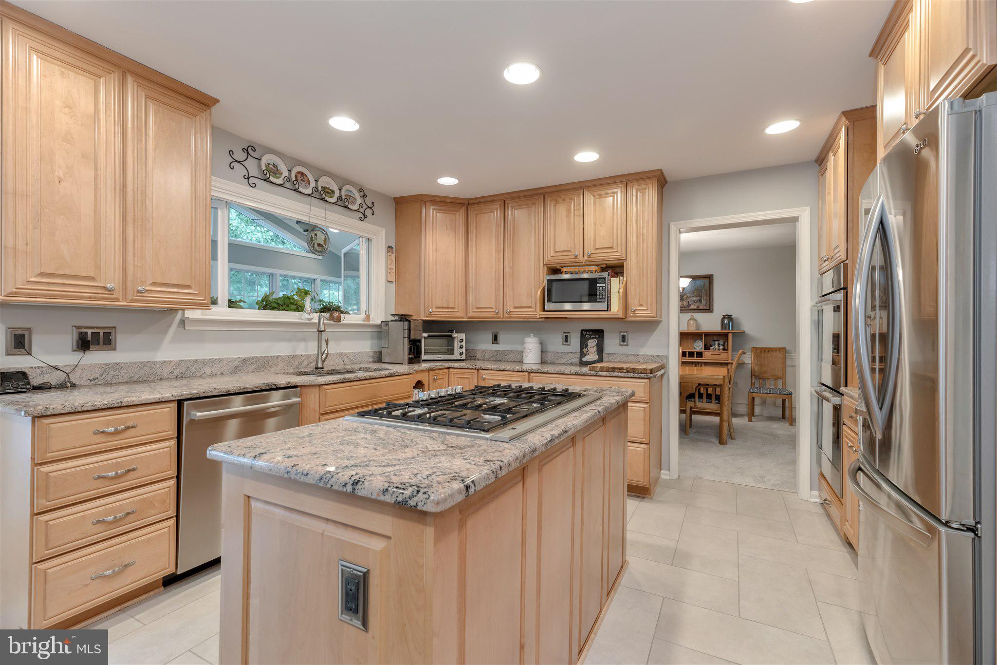 7913 Richfield Road Springfield, VA 22153 - Photo 32 of 72 Kitchen