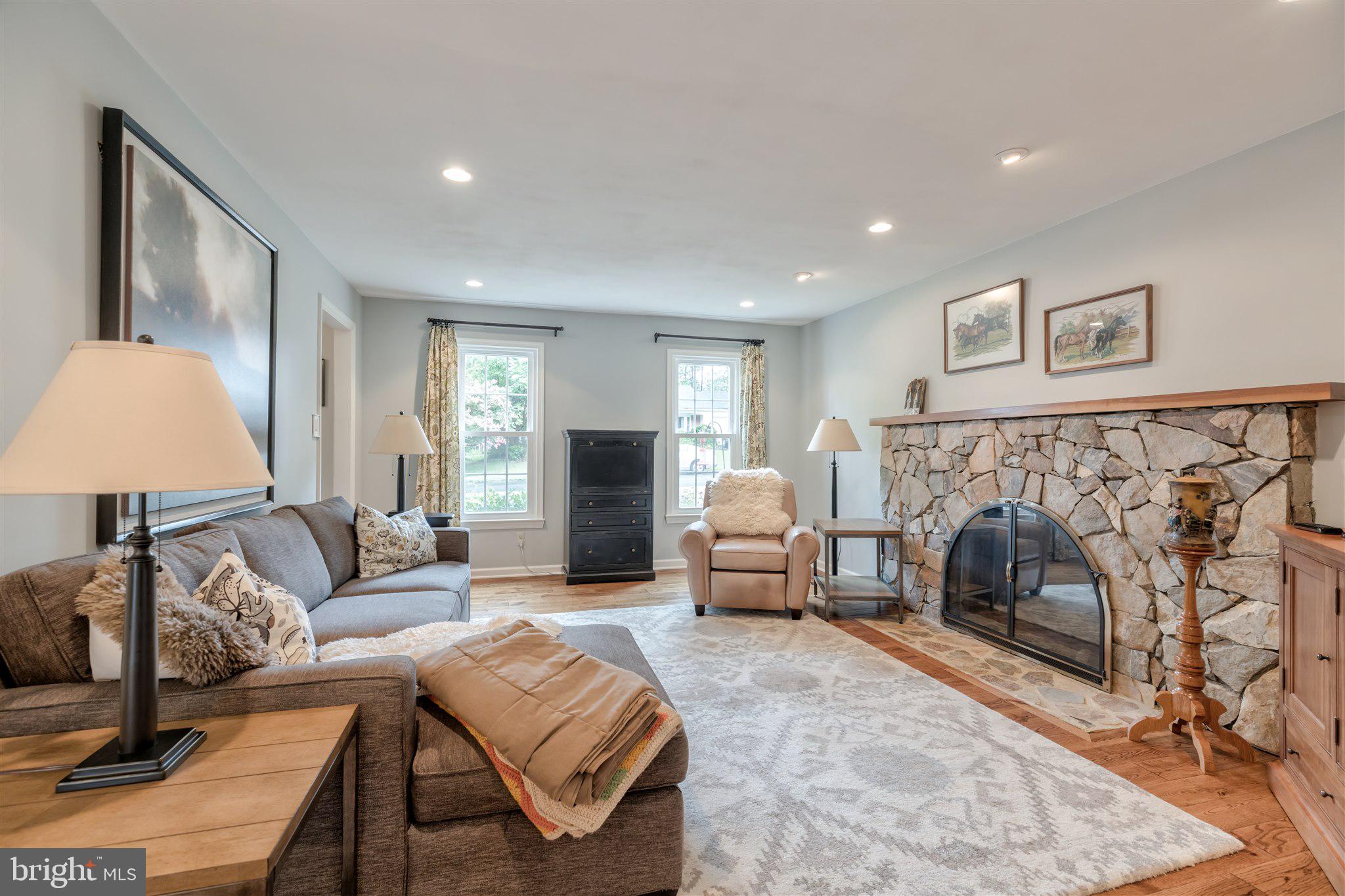 7913 Richfield Road Springfield, VA 22153 - Photo 37 of 72 Family Room