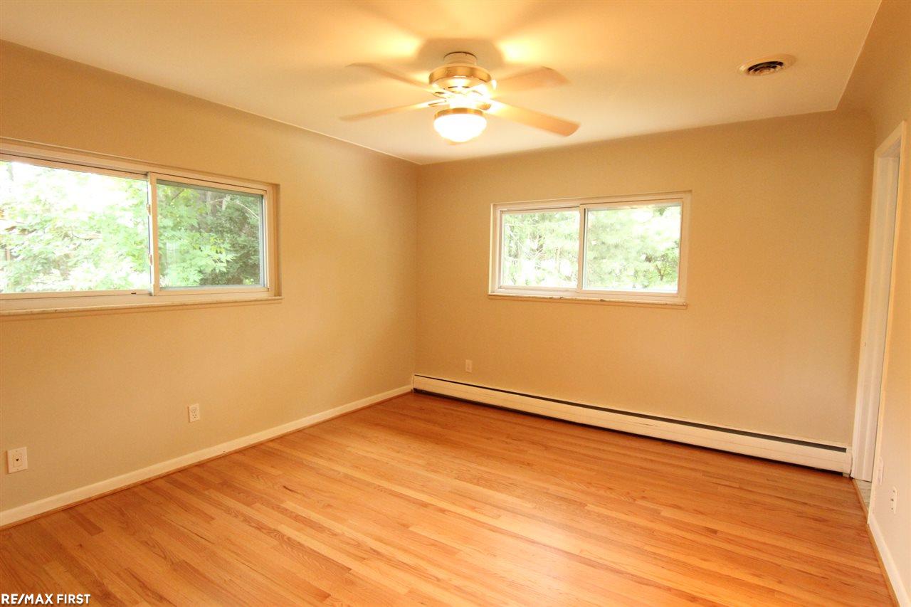 671 Wilwood Road Rochester Hills, MI 48309 - Photo 27 of 38