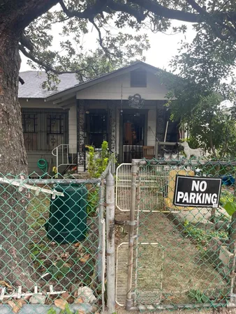 $235,000 | 7330 Avenue I, Houston, TX 77011