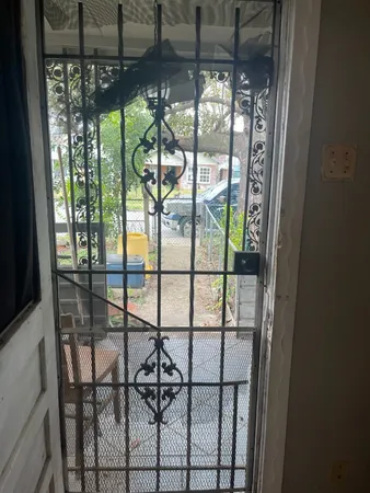 $235,000 | 7330 Avenue I, Houston, TX 77011