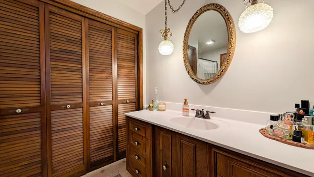 $269,900 | 4 5th Avenue Northwest, Faribault, MN 55021