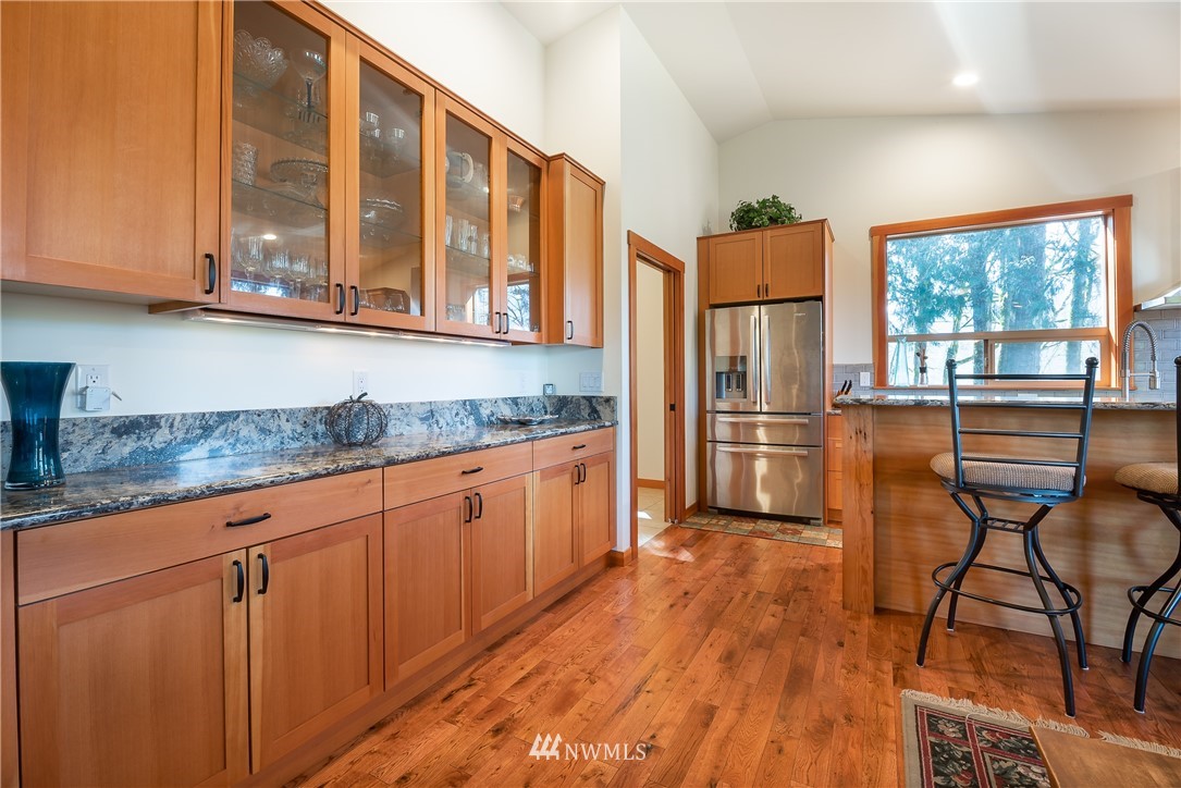 189 Friday Creek Road Bellingham, WA 98229 - Photo 12 of 40 Gallery Image 12