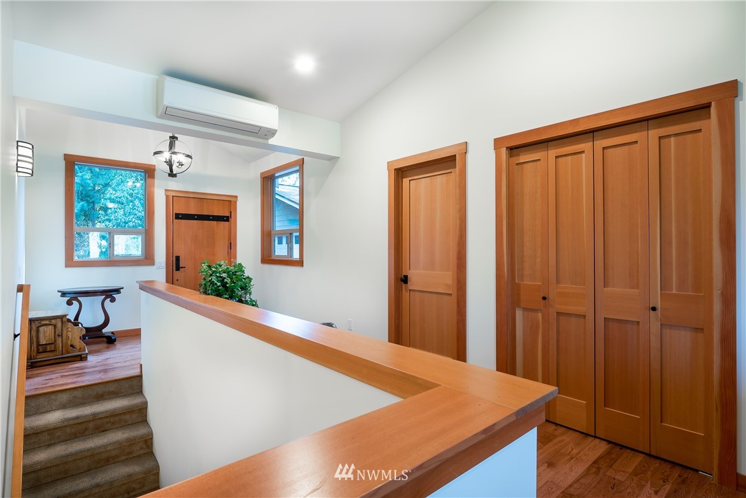 189 Friday Creek Road Bellingham, WA 98229 - Photo 23 of 40 Gallery Image 23