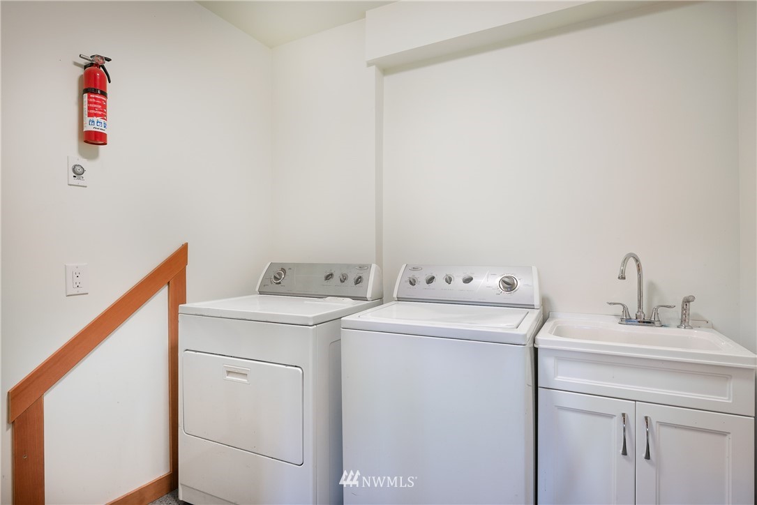 189 Friday Creek Road Bellingham, WA 98229 - Photo 33 of 40 Gallery Image 33
