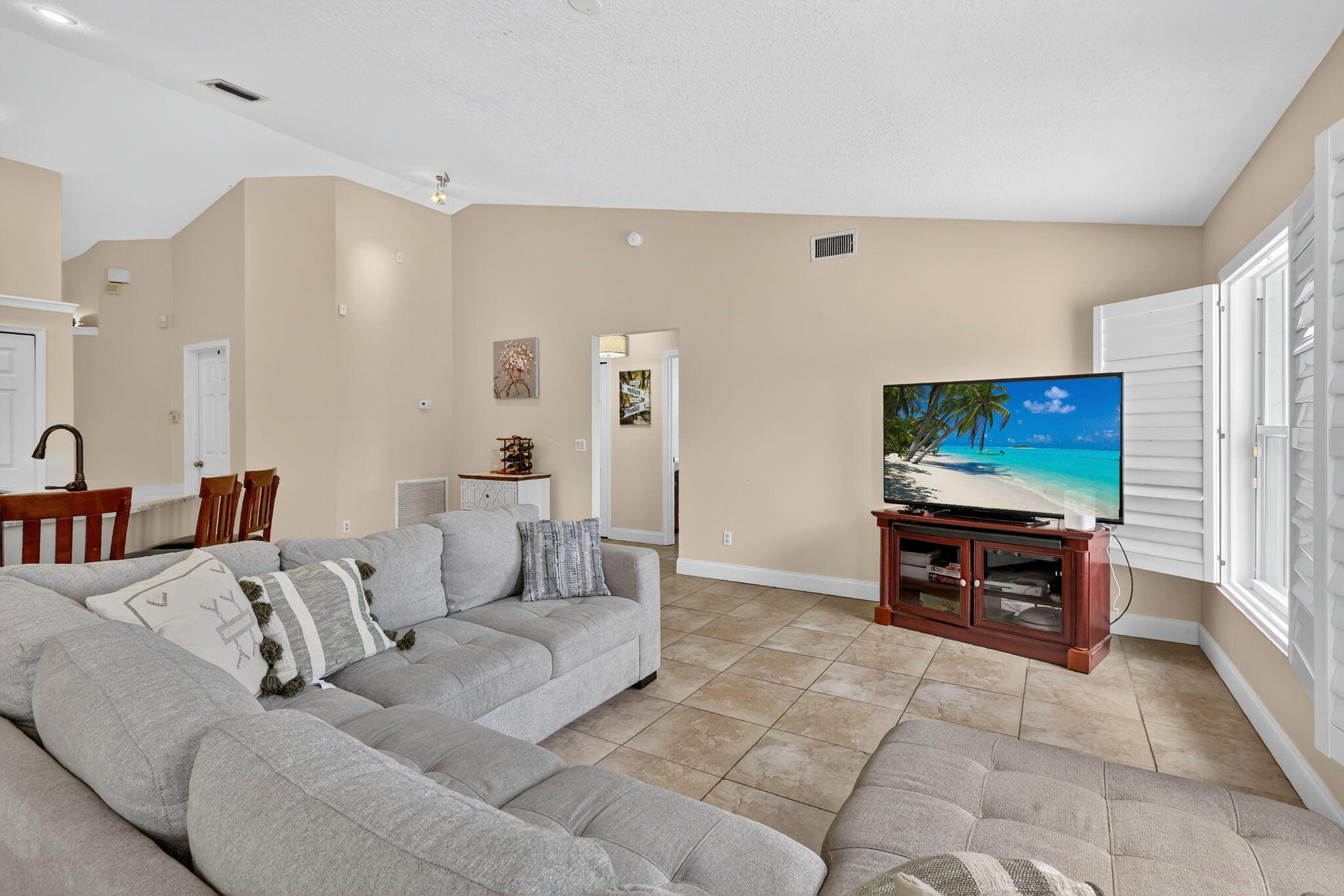 2631 Southwest Fair Isle Road Port St. Lucie, FL 34987 - Photo 26 of 59 35-web-or-mls-5P1A6164