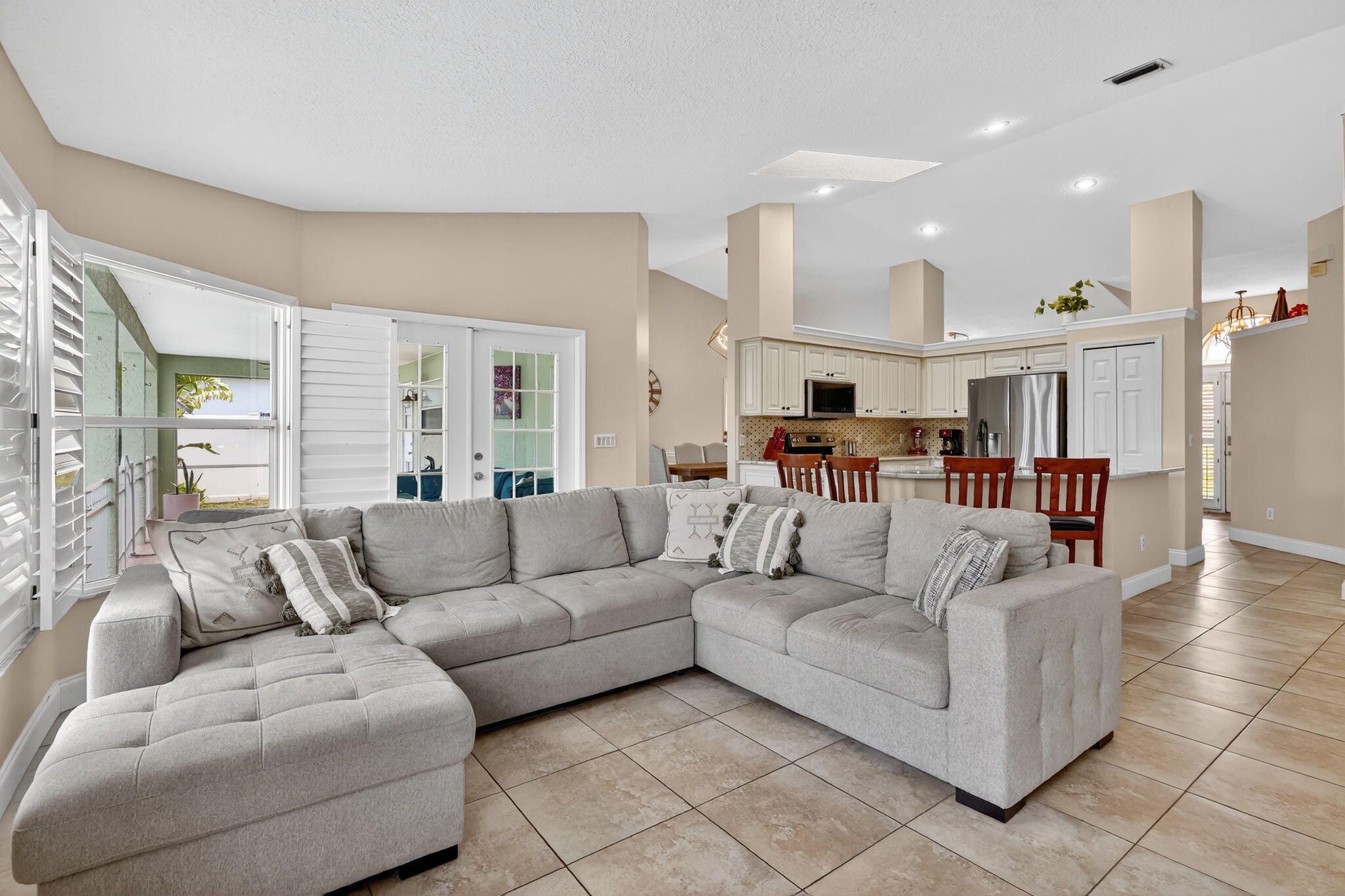 2631 Southwest Fair Isle Road Port St. Lucie, FL 34987 - Photo 29 of 59 38-web-or-mls-5P1A6179