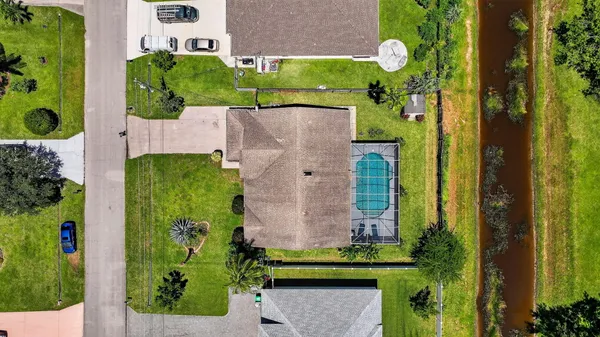 $460,000 | 2631 Southwest Fair Isle Road, Port St. Lucie, FL 34987