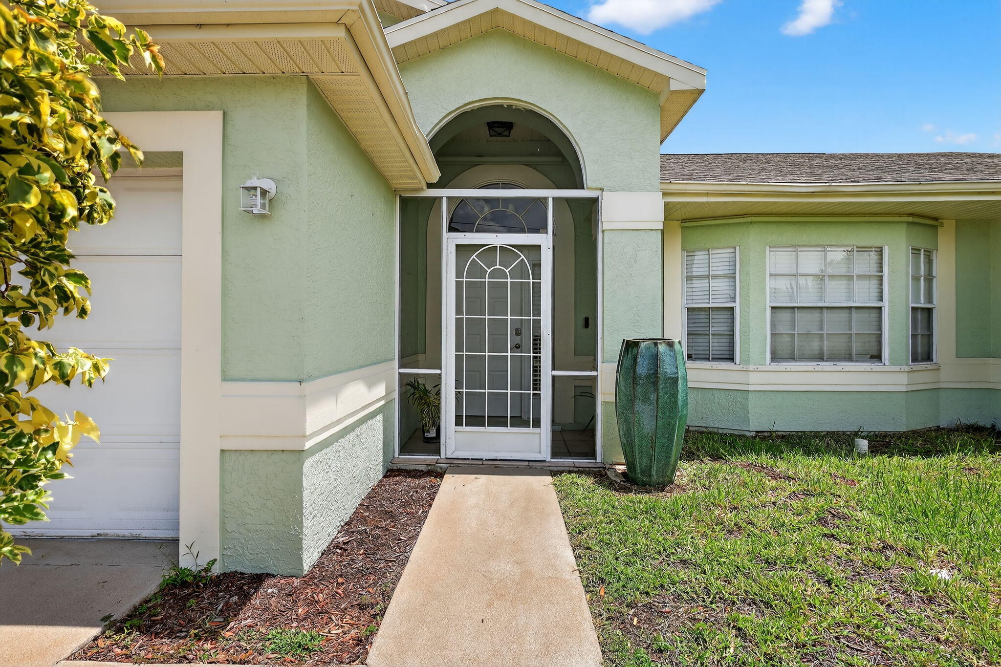 2631 Southwest Fair Isle Road Port St. Lucie, FL 34987 - Photo 53 of 59 4-web-or-mls-5P1A5987