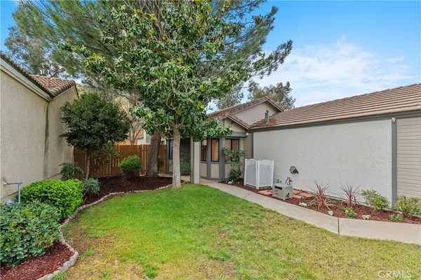 $484,900 | 27811 Hillpointe Drive, Menifee, CA 92585