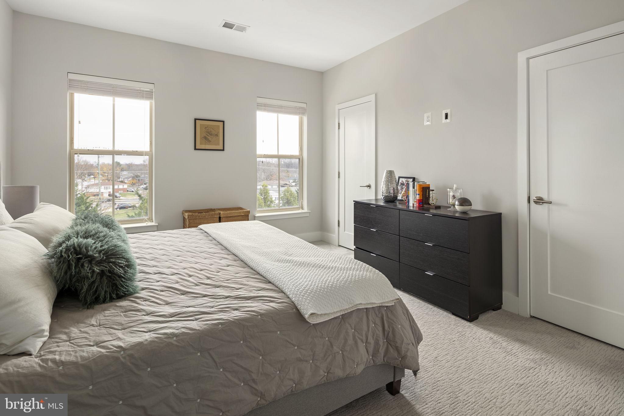 849 Regents Square, Unit 357 Oxon Hill, MD 20745 - Photo 34 of 55