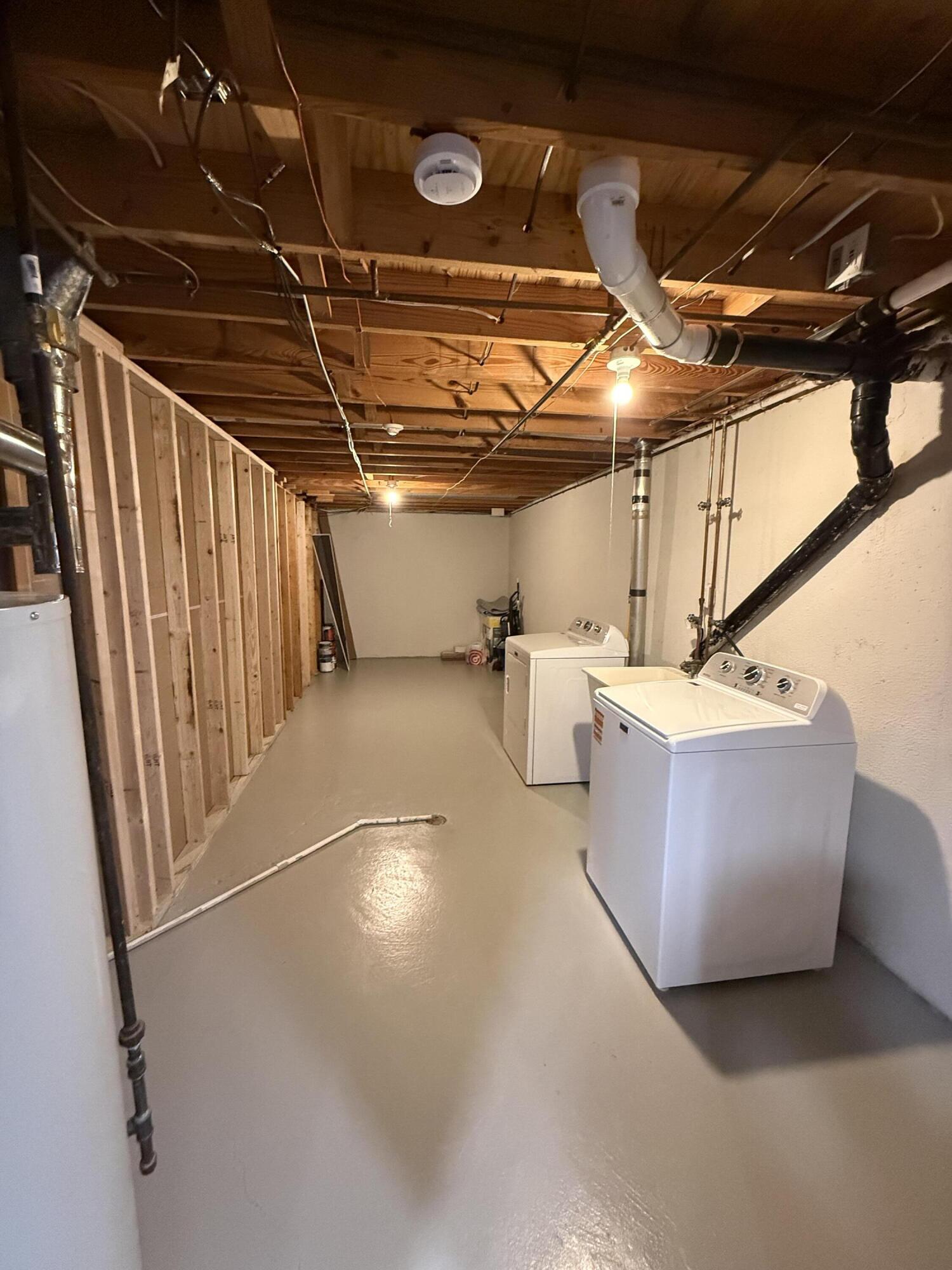 41136 Northwind Drive Canton, MI 48188 - Photo 9 of 9 IMG_2977