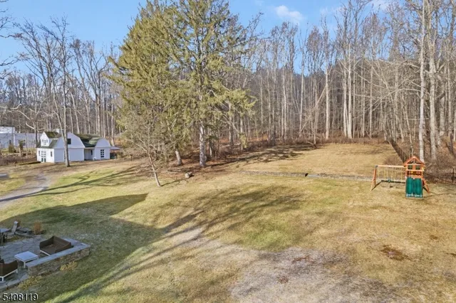 $1,595,000 | 211 Mountainside Road, Mendham, NJ 07945