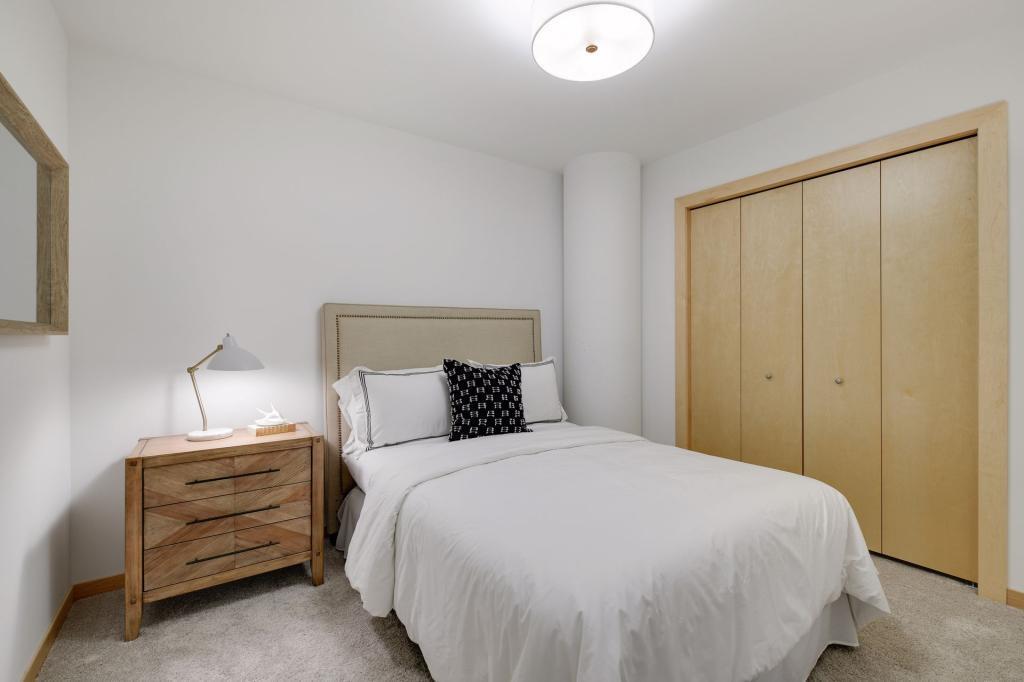 1240 South 2nd Street, Unit 719 Minneapolis, MN 55415 - Photo 19 of 45