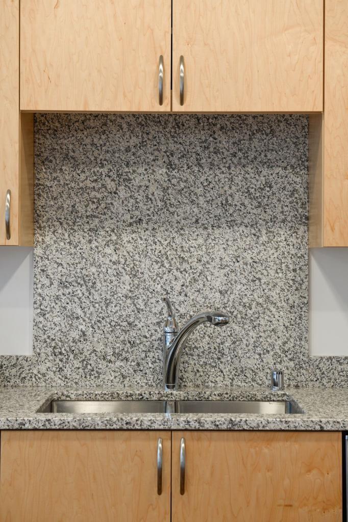 1240 South 2nd Street, Unit 719 Minneapolis, MN 55415 - Photo 6 of 45