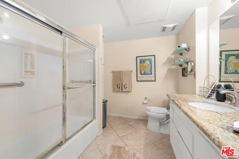 $669,000 | 13200 Pacific Promenade, Unit 322, Playa Vista, CA 90094