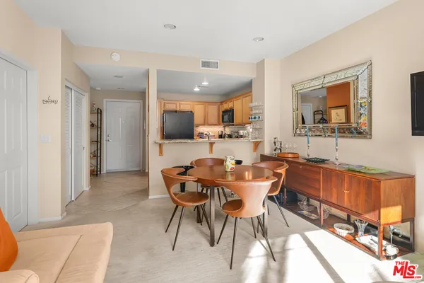 $599,000 | 13200 Pacific Promenade, Unit 322, Playa Vista, CA 90094