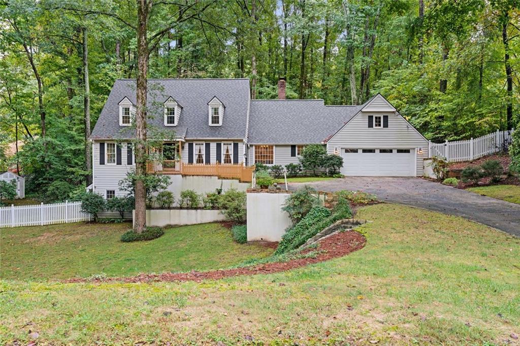 260 Burdette Road Northwest Sandy Springs, GA 30327 - Photo 2 of 59 Gallery Image 2