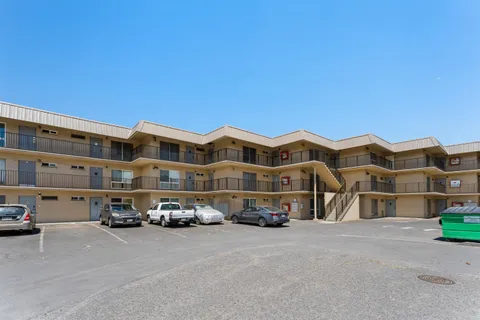 $320,000 | 480 Pio Drive, Unit 310, Wailuku, HI 96793