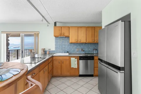 $320,000 | 480 Pio Drive, Unit 310, Wailuku, HI 96793