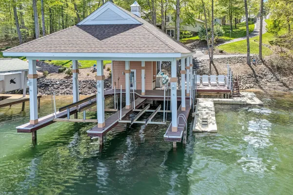 $1,795,000 | 250 Deerwood Drive, Huddleston, VA 24104
