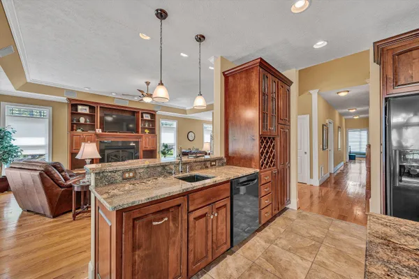 $1,795,000 | 250 Deerwood Drive, Huddleston, VA 24104