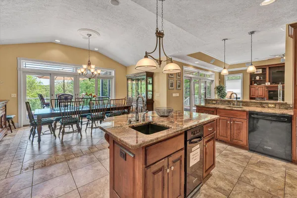 $1,795,000 | 250 Deerwood Drive, Huddleston, VA 24104