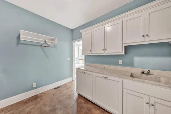 $1,795,000 | 250 Deerwood Drive, Huddleston, VA 24104