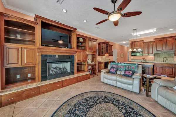 $1,795,000 | 250 Deerwood Drive, Huddleston, VA 24104
