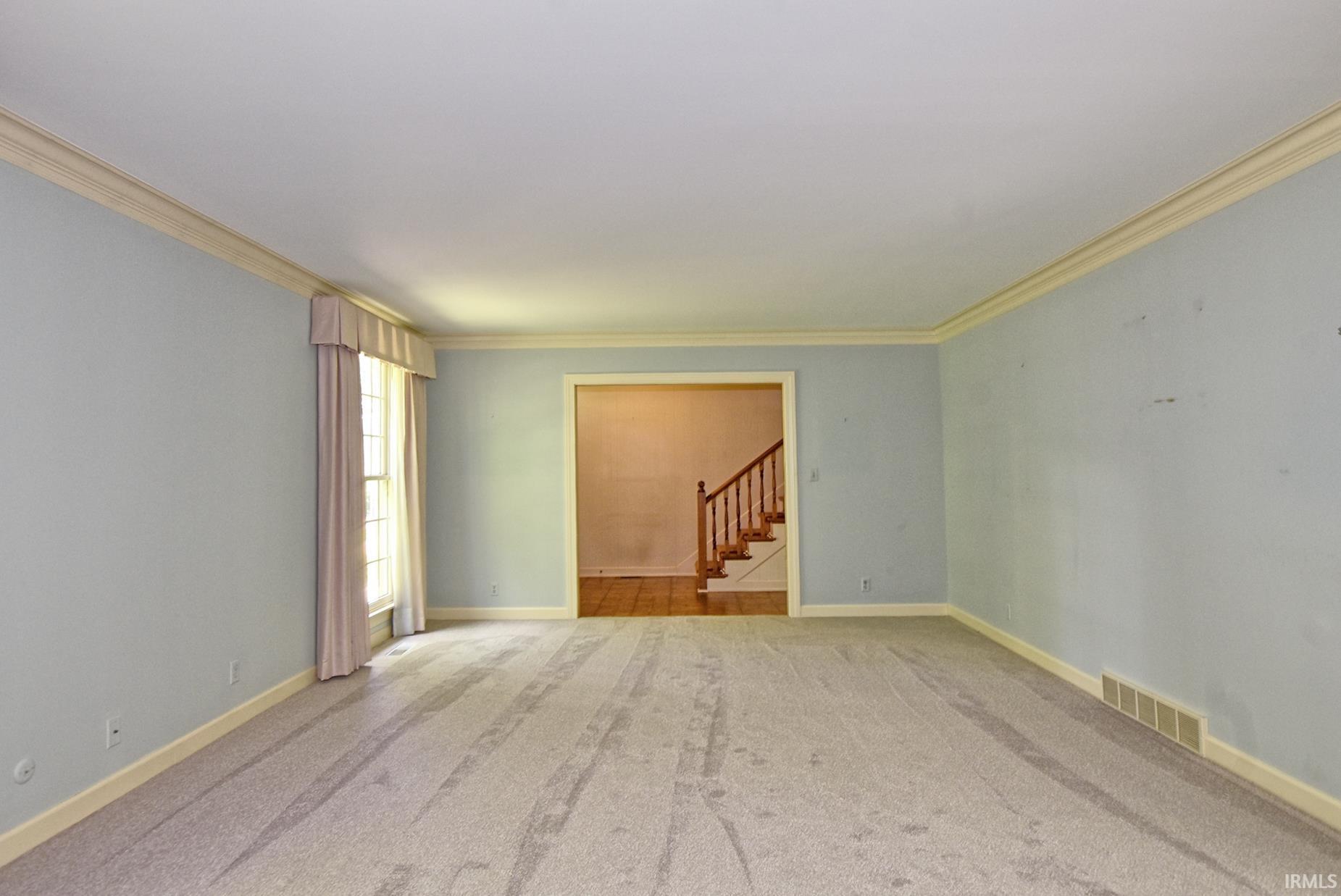 4007 Fairfax Road Evansville, IN 47710 - Photo 3 of 28