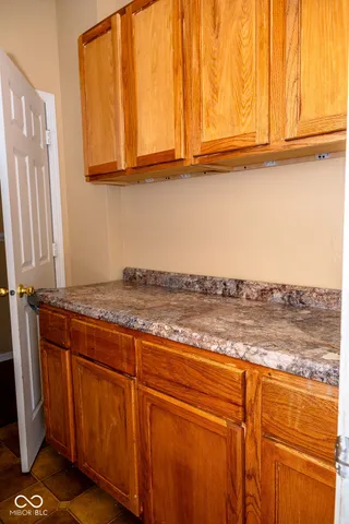 $2,400 | 10634 Cyrus Drive, Indianapolis, IN 46231