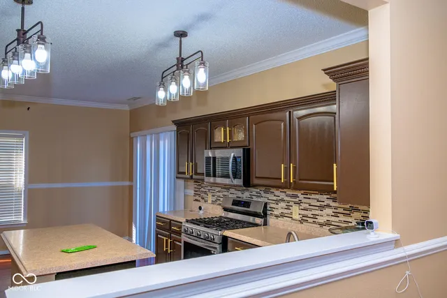 $2,400 | 10634 Cyrus Drive, Indianapolis, IN 46231