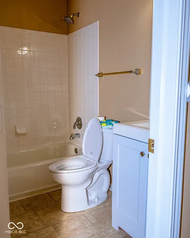 $2,400 | 10634 Cyrus Drive, Indianapolis, IN 46231