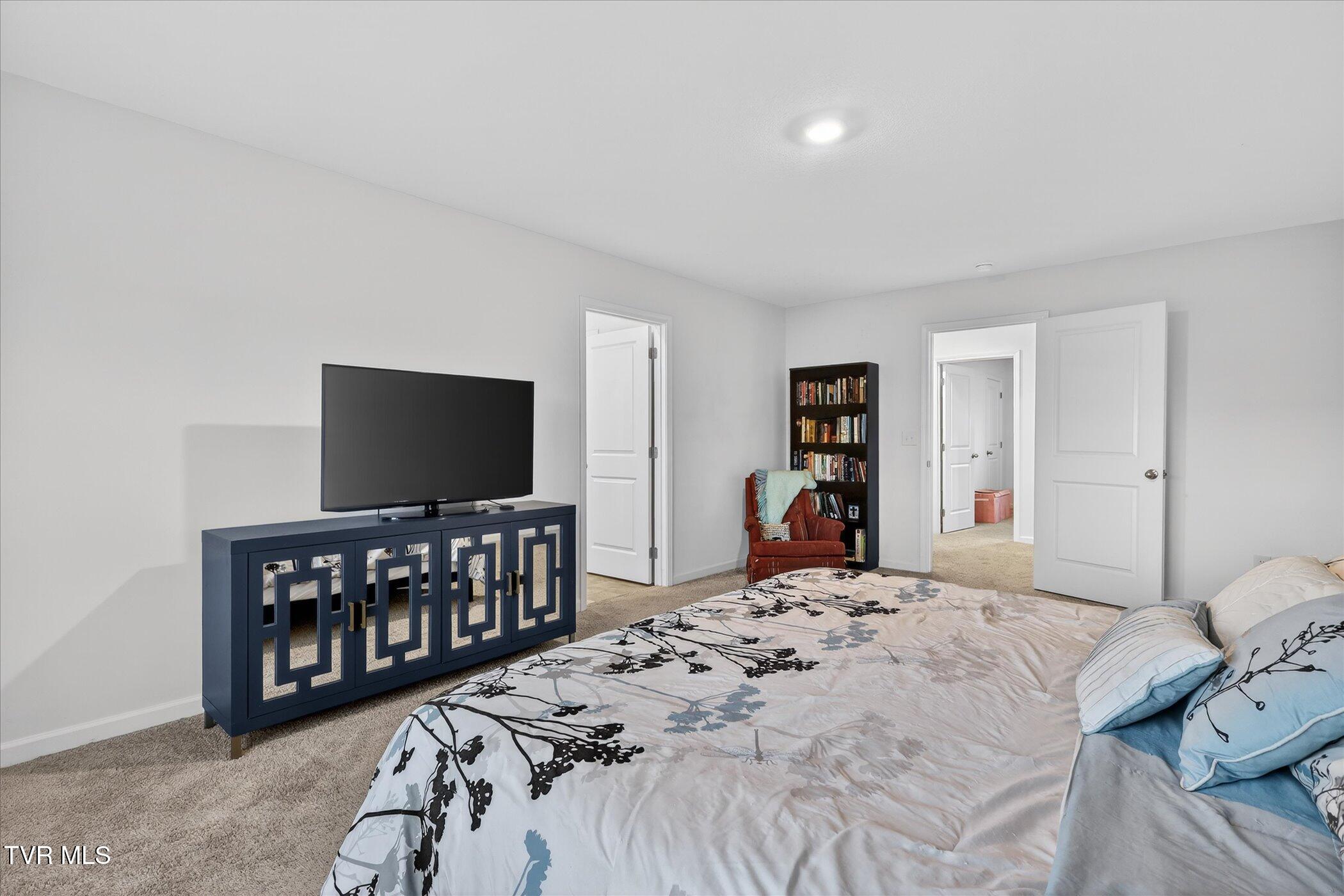 2512 Bridgeforth Crossing Kingsport, TN 37664 - Photo 14 of 55 14