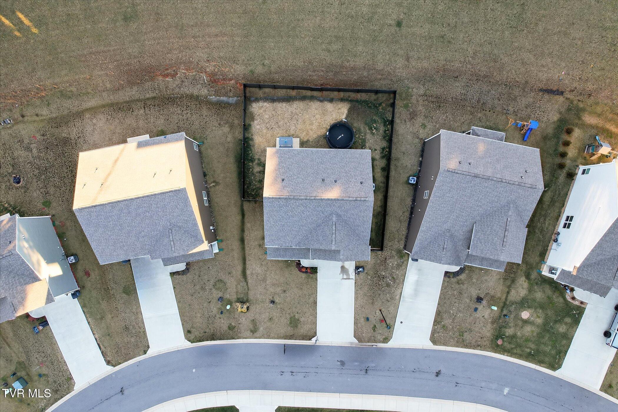 2512 Bridgeforth Crossing Kingsport, TN 37664 - Photo 40 of 55 40