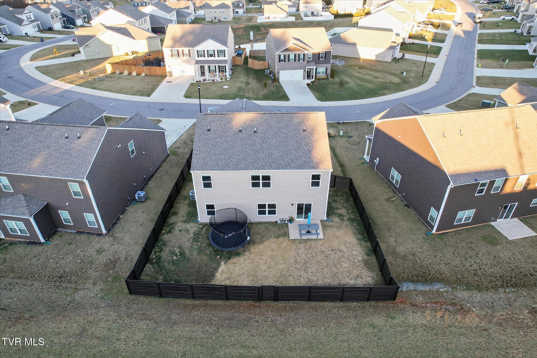 2512 Bridgeforth Crossing Kingsport, TN 37664 - Photo 42 of 55 42