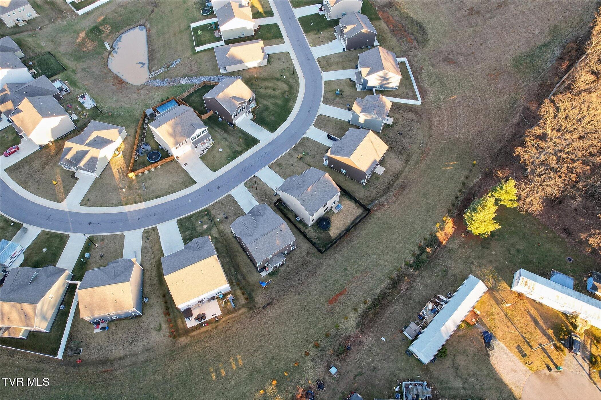 2512 Bridgeforth Crossing Kingsport, TN 37664 - Photo 45 of 55 45