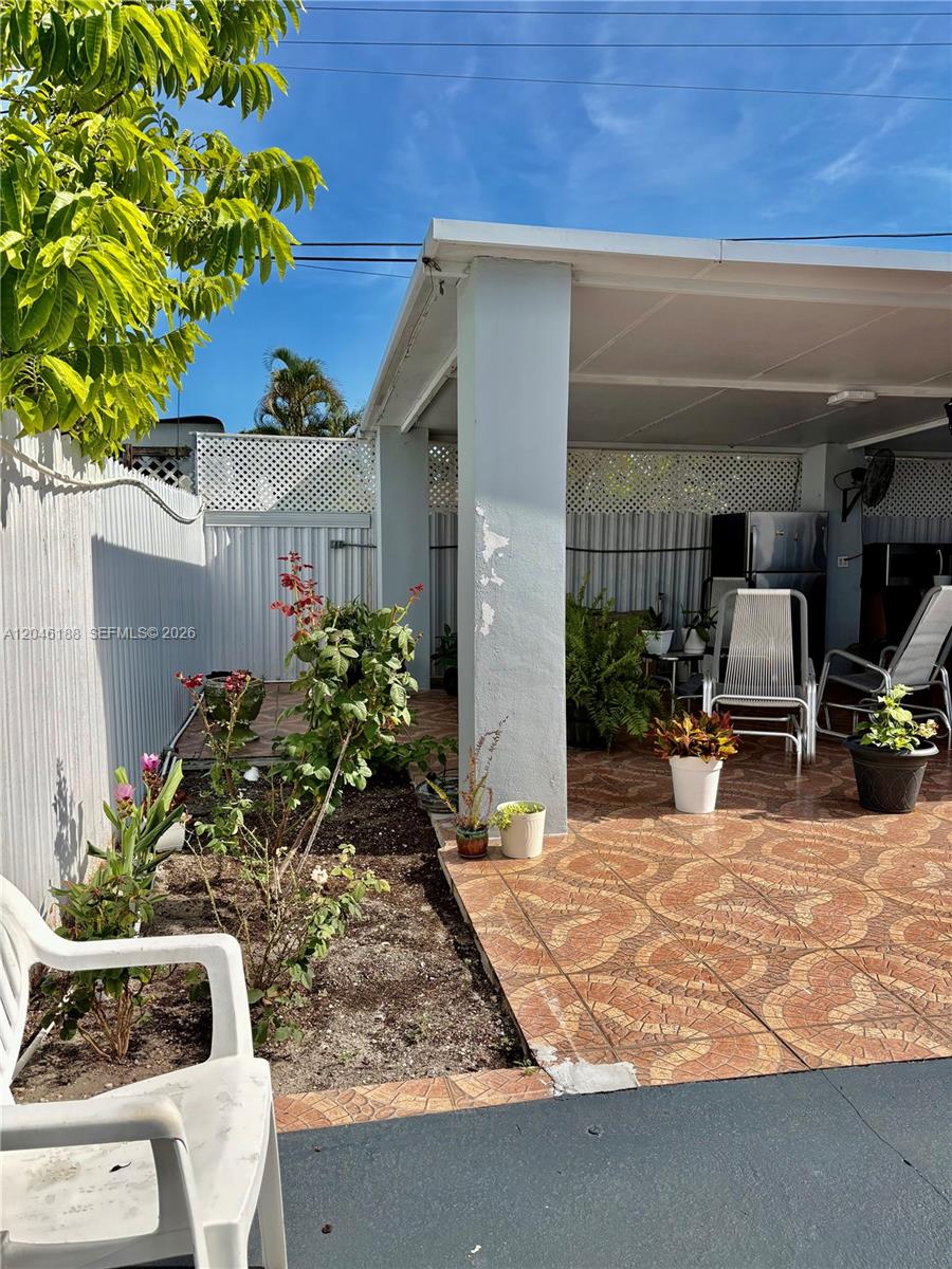 734 East 39th Street Hialeah, FL 33013 - Photo 47 of 55