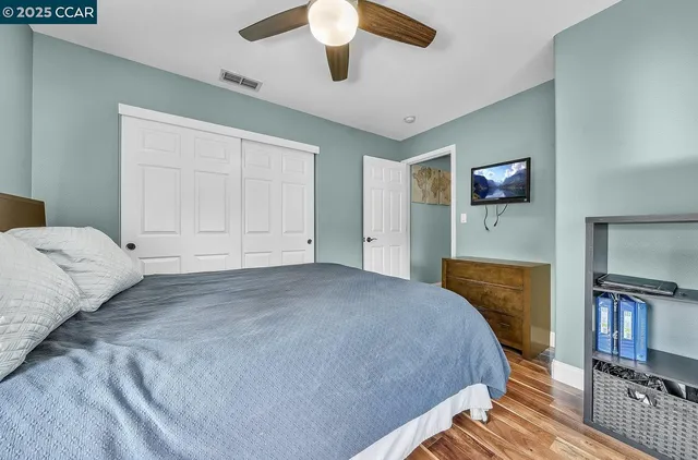 $985,000 | 22 Village Square Place, Pleasant Hill, CA 94523