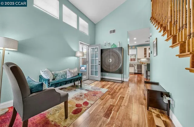 $985,000 | 22 Village Square Place, Pleasant Hill, CA 94523