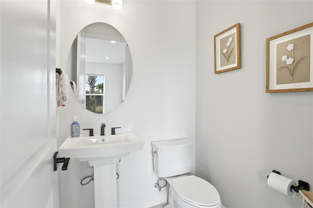 2038 Packing District Way Orlando, FL 32804 - Photo 10 of 40